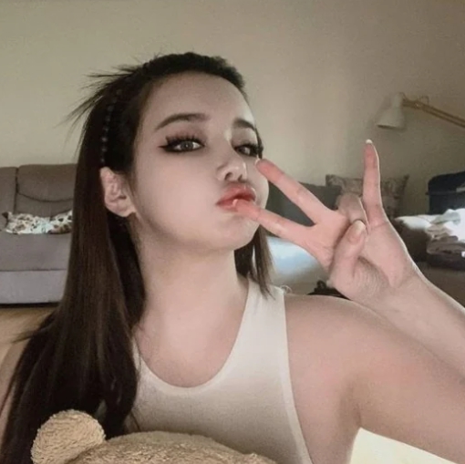 박봄 인스타그램